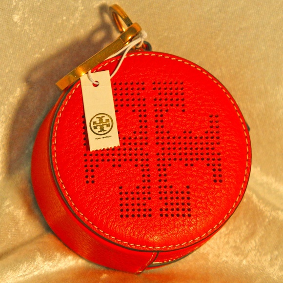 tory burch round coin purse